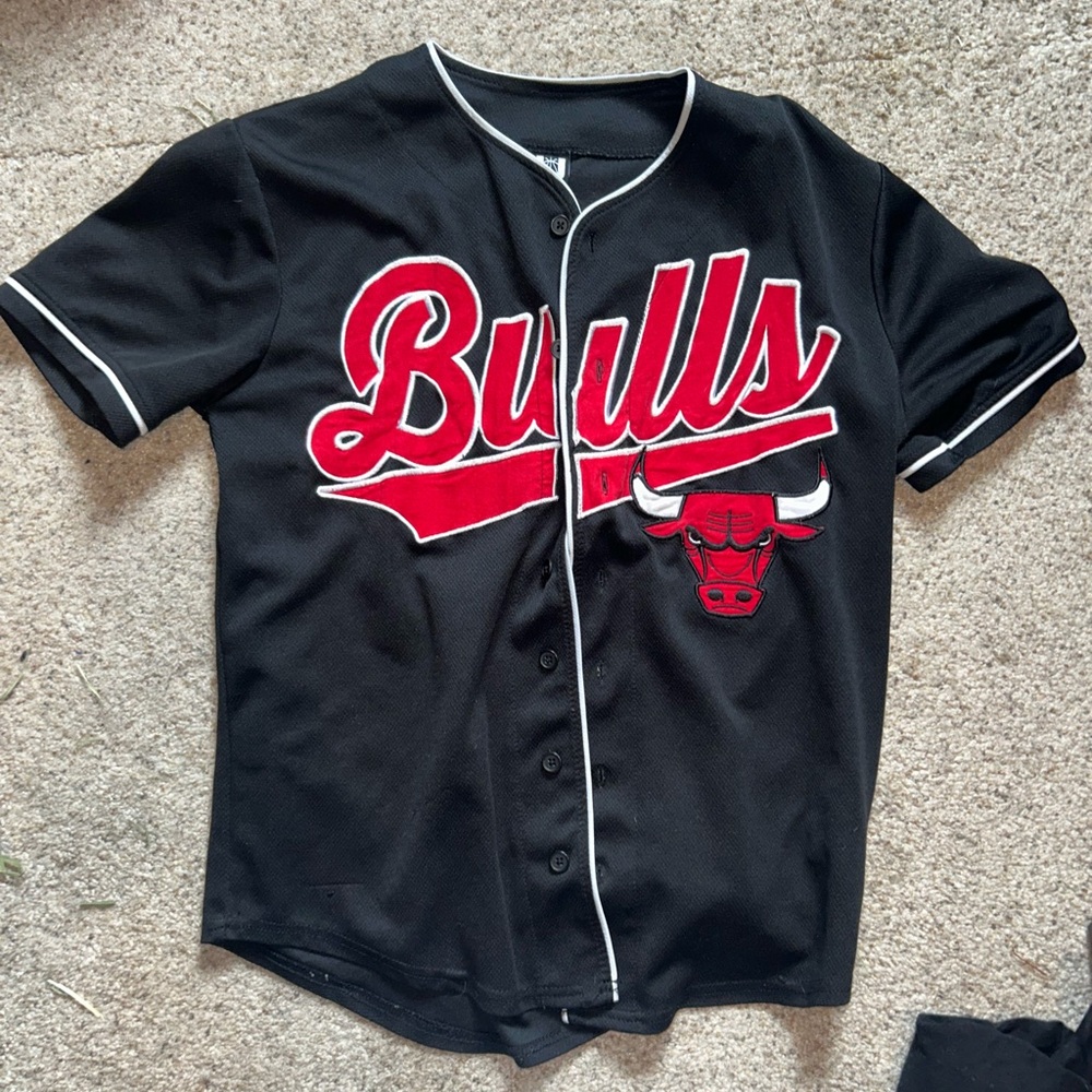 NBA Black and Red Bulls Jersey
